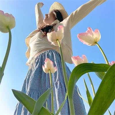 校花的贴心学霸